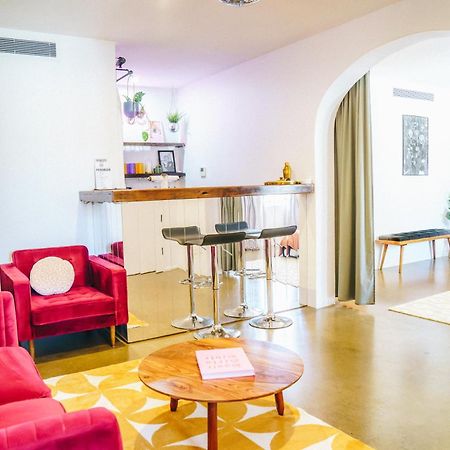 The Pink Hotel Coolangatta Gold Coast Ngoại thất bức ảnh