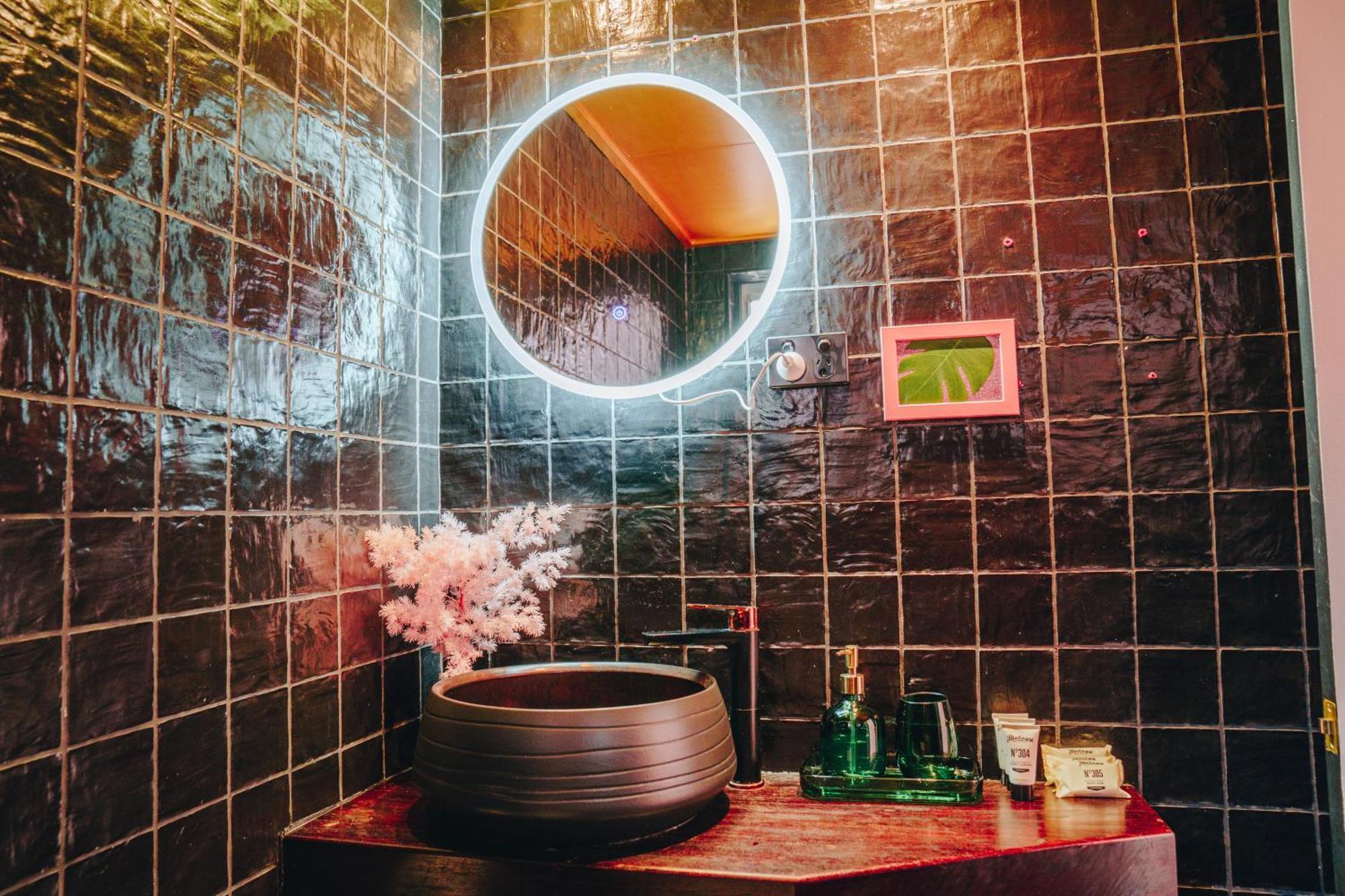 The Pink Hotel Coolangatta Gold Coast Ngoại thất bức ảnh