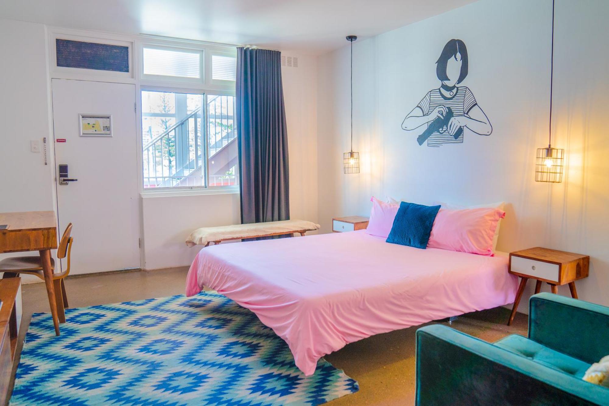 The Pink Hotel Coolangatta Gold Coast Ngoại thất bức ảnh