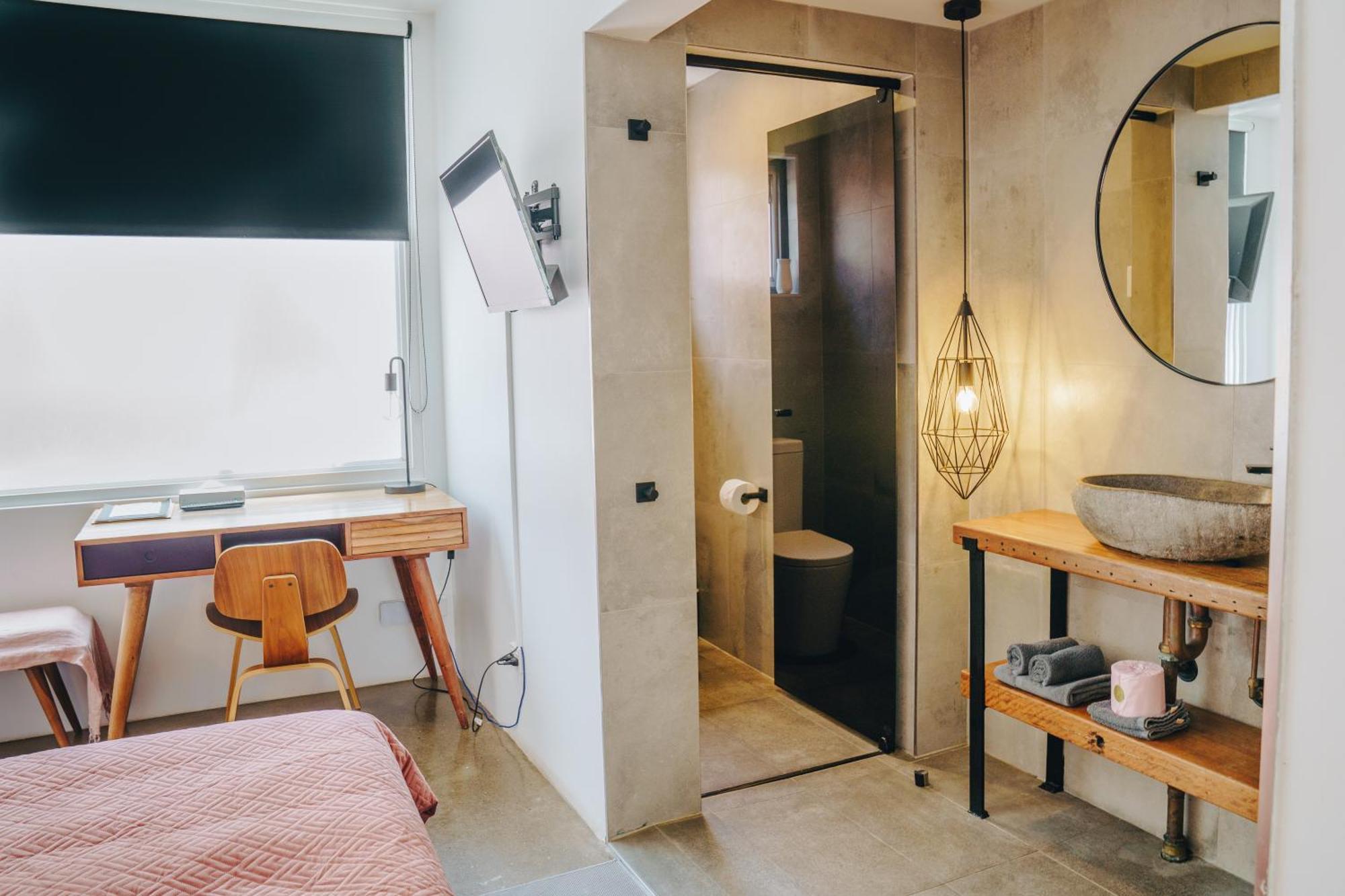 The Pink Hotel Coolangatta Gold Coast Ngoại thất bức ảnh